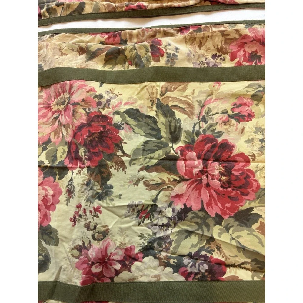 Chaps Ralph Lauren Standard Rosemont Floral Pillow Shams (2) Ribbon Accent‎